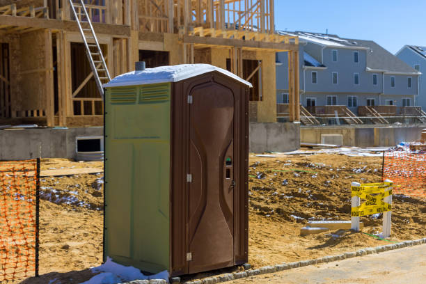 Best Porta potty rental near me  in Hamilton, IN